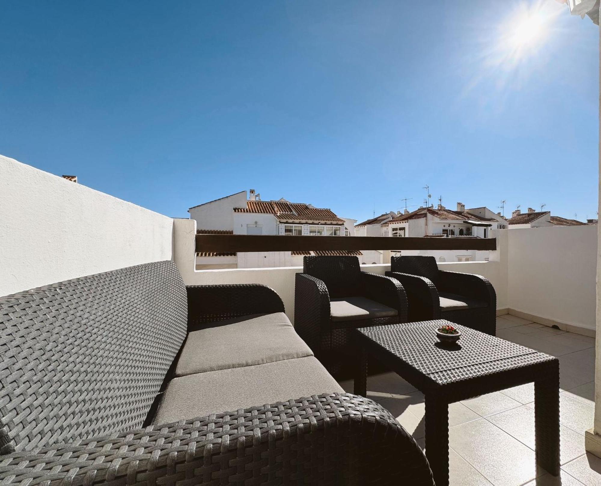 Apartment El Paraiso, 1 Bedroom 300M From The Sea Torrevieja Exterior foto