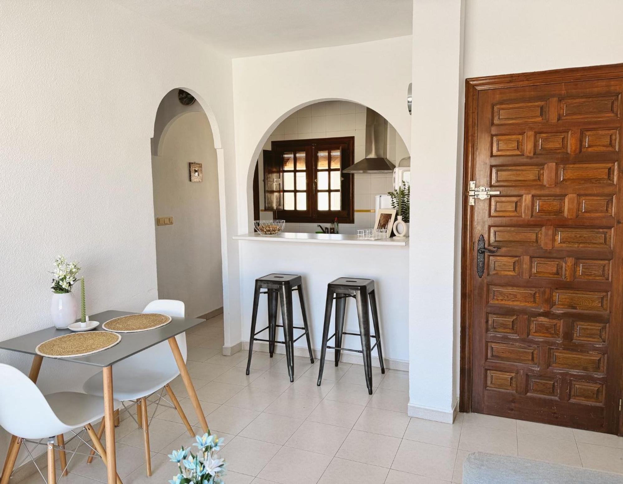 Apartment El Paraiso, 1 Bedroom 300M From The Sea Torrevieja Exterior foto