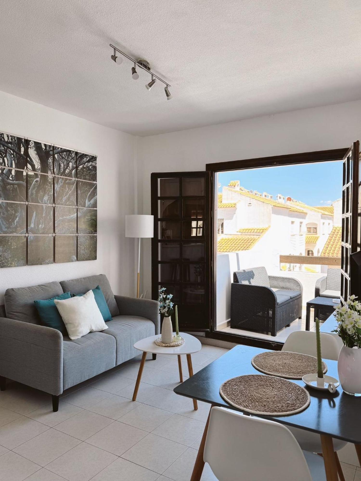 Apartment El Paraiso, 1 Bedroom 300M From The Sea Torrevieja Exterior foto